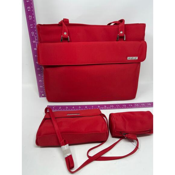 SimplyGo Large Red Shoulder Tote Bag with Acessories NEW - Picture 5 of 7